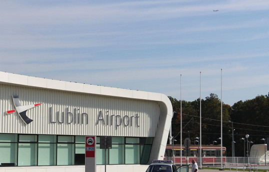 Polşa Rusiyanın Ukraynaya kütləvi hava hücumu zamanı aeroportlarını bağlayıb