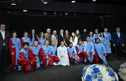 Pantomim Teatrında “Romeo və Cülyetta” tamaşası nümayiş olunub - FOTO 