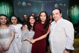 Leyla Əliyeva və Alena Əliyeva DOST İnklüziv İnkişaf və Yaradıcılıq Mərkəzini ziyarət ediblər - FOTO 