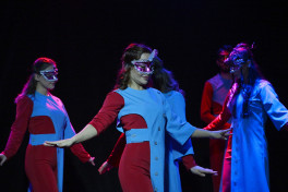 Pantomim Teatrında “Romeo və Cülyetta” tamaşası nümayiş olunub - FOTO 