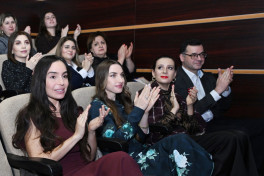 Pantomim Teatrında “Romeo və Cülyetta” tamaşası nümayiş olunub - FOTO 
