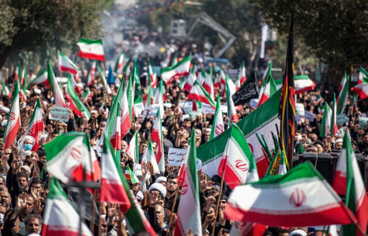 İranda etiraz aksiyalaryla əlaqədar Tehran Universitetinin 4 tələbəsi saxlanılıb