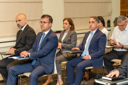 Azərbaycan və Dünya Bankı arasında bərpa olunan enerji üzrə kredit müqaviləsi imzalanıb