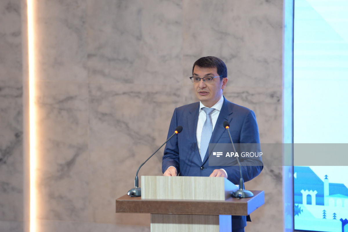 Elnur Əliyev: Azərbaycanın İƏT ölkələri ilə ticarət dövriyyəsi 3,5 milyard dollara çatıb