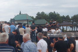 Şəmkirdə göldə boğulan 3 azyaşlı dəfn edilib - FOTO 
