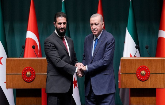Ərdoğan: Əhməd Əl Şaraanı Suriyada tək qoymayacağıq