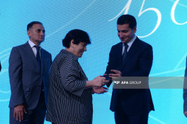 Bir qrup jurnalistə “Azərbaycan milli mətbuatının 150 illiyi” yubiley medalı təqdim olunub