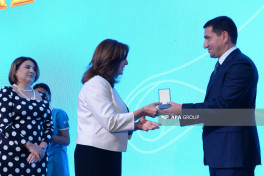 Bir qrup jurnalistə “Azərbaycan milli mətbuatının 150 illiyi” yubiley medalı təqdim olunub