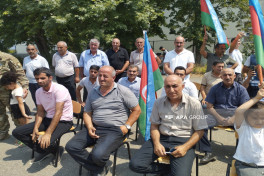 Növbəti köç karvanı Ağdərənin Həsənriz kəndinə çatıb, açarlar təqdim olunub - FOTO  - YENİLƏNİB-1  - VİDEO 