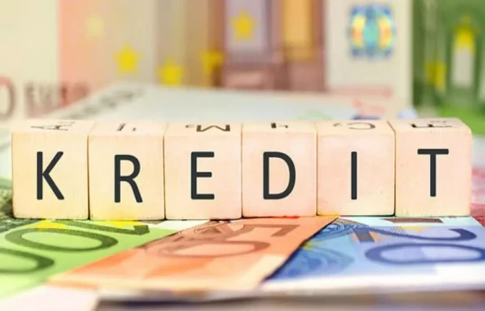 Azərbaycan iqtisadiyyatına kredit qoyuluşları 12% artıb