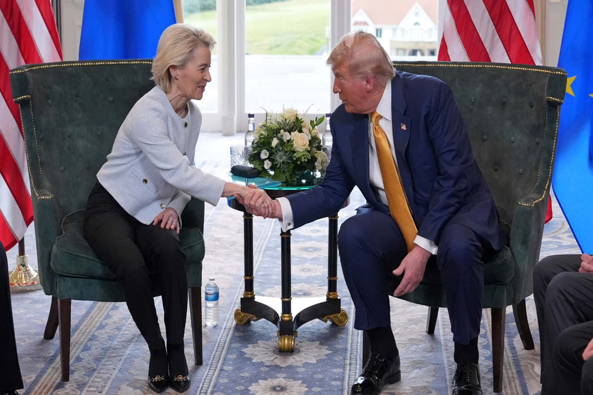 Donald Tramp və Ursula Fon der Lyayen gömrük mübahisəsində razılığa gəliblər
