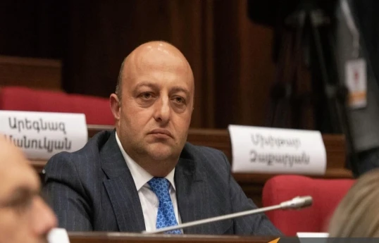 Ermənistan Parlamentinin deputatı Artur Sarkisyan