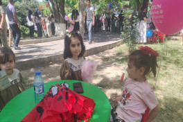 Naxçıvanda “Uşaqların rəngli dünyası” festivalı keçirilir - FOTOLENT 