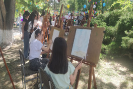 Naxçıvanda “Uşaqların rəngli dünyası” festivalı keçirilir - FOTOLENT 