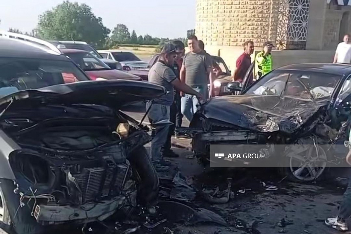 Xaçmazda yol qəzasında 4 nəfər xəsarət alıb - FOTO 