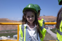 “AzerGold”un əməkdaşlarının övladları üçün qızıl mədəninə ekskursiya təşkil edilib - FOTO 