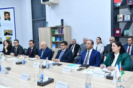 Universitetlərdə görüşlər keçirilir