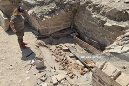 Naxçıvanda arxeoloji qazıntı aparılıb, 10 nəfərə yaxın insanın qalıqları aşkarlanıb