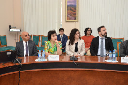 Dövlət İdarəçilik Akademiyasında Türkiyənin tanınmış professorları və politoloqları ilə görüş keçirilib
