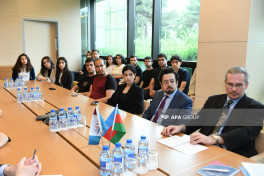 Müstəmləkəçiliyə dair beynəlxalq konfransın iştirakçıları ADA Universitetində olub - FOTO 