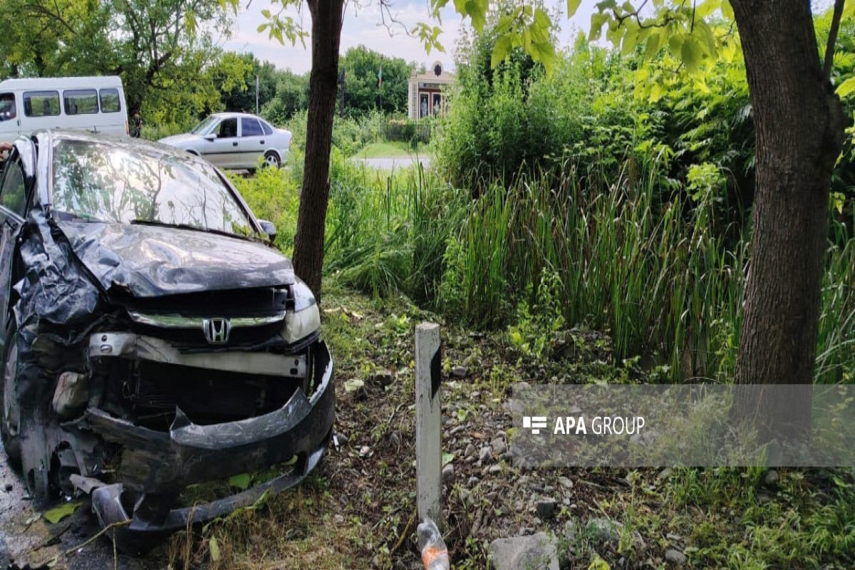 Qaxda yol qəzasında bir ailənin 4 üzvü və iki qardaş xəsarət alıb - YENİLƏNİB  - FOTO 