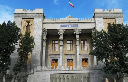 İran XİN başçısının müavini: İsrailin hücumları bitərsə, danışıqlar masasına qayıtmaq ehtimalı var