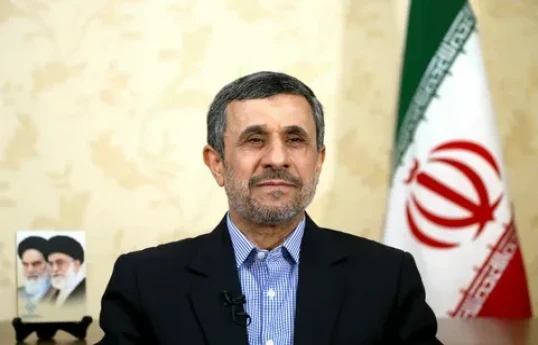 İranın sabiq prezidenti Mahmud Əhmədinejat