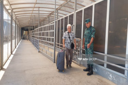 Yaponiya diplomatı, Rusiya və Qazaxıstandan olan tələbələr İrandan Azərbaycana təxliyə olunub - FOTO 