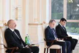 Prezident İlham Əliyev Sudan səfirinin etimadnaməsini qəbul edib