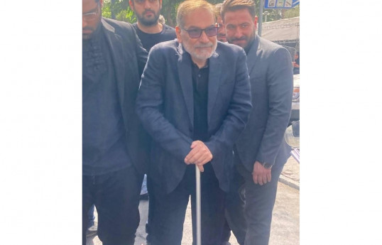 İsrailin raket zərbələri nəticəsində öldüyü deyilən Əli Şamxani üzə çıxıb - FOTO 