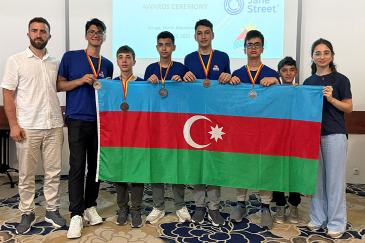 Məktəblilər Yeniyetmələrin Balkan Riyaziyyat Olimpiadasında uğur qazanıb