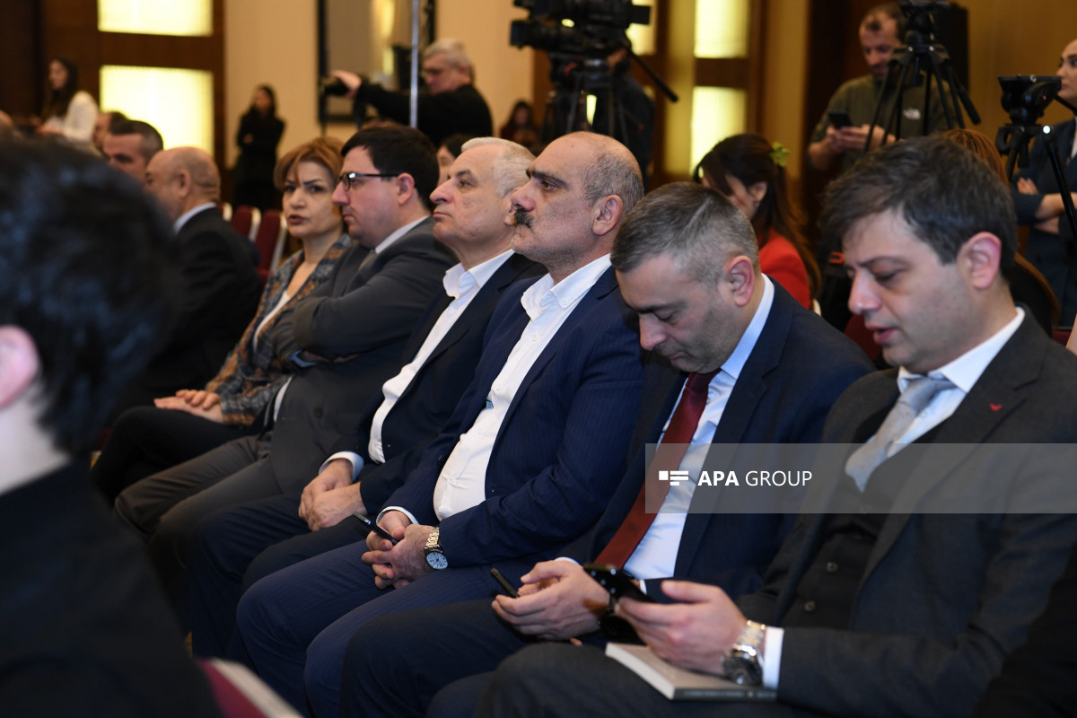 Bakıda “Stratcom Public Forum”u çərçivəsində panel müzakirə keçirilib - FOTO 