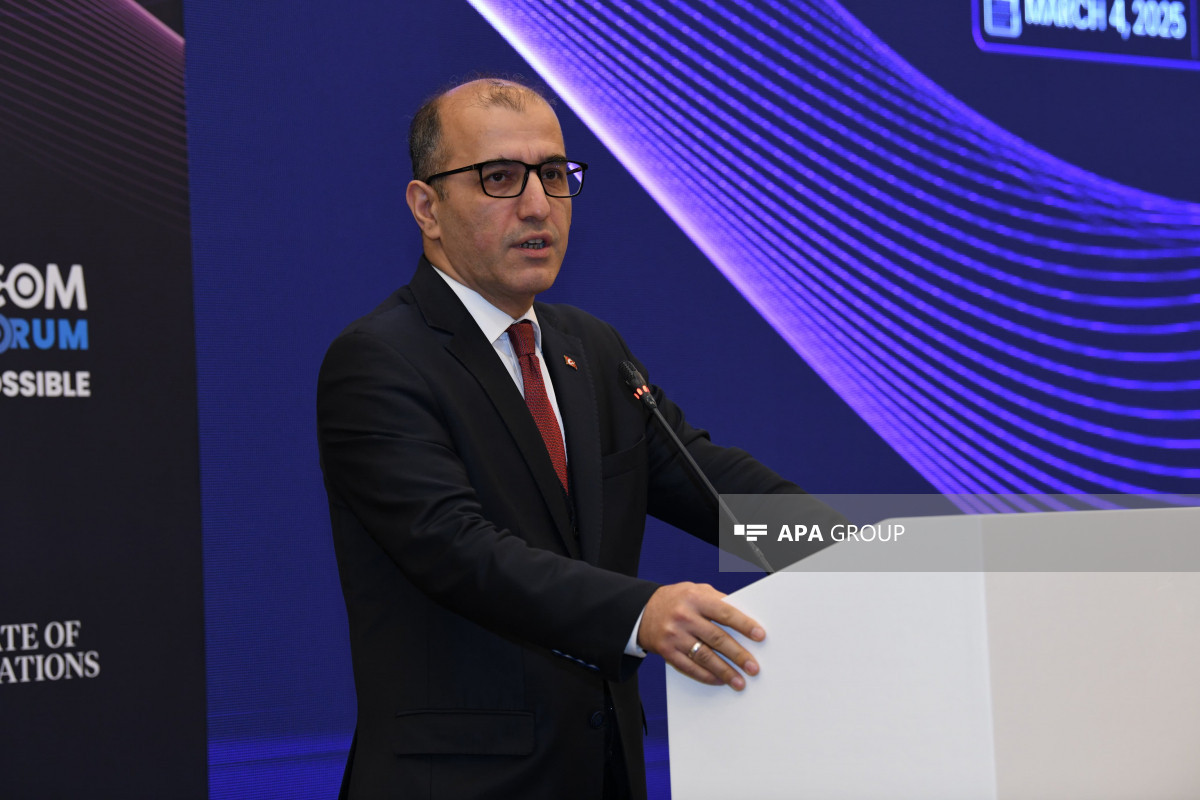 Bakıda “Stratcom Public Forum”u çərçivəsində panel müzakirə keçirilib - FOTO 