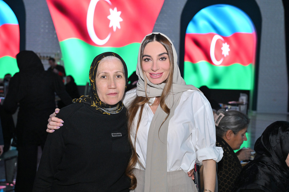 Arzu Əliyeva şəhid anaları ilə birgə iftar məclisində iştirak edib - FOTO 
