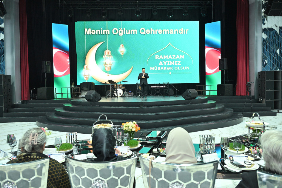Arzu Əliyeva şəhid anaları ilə birgə iftar məclisində iştirak edib - FOTO 