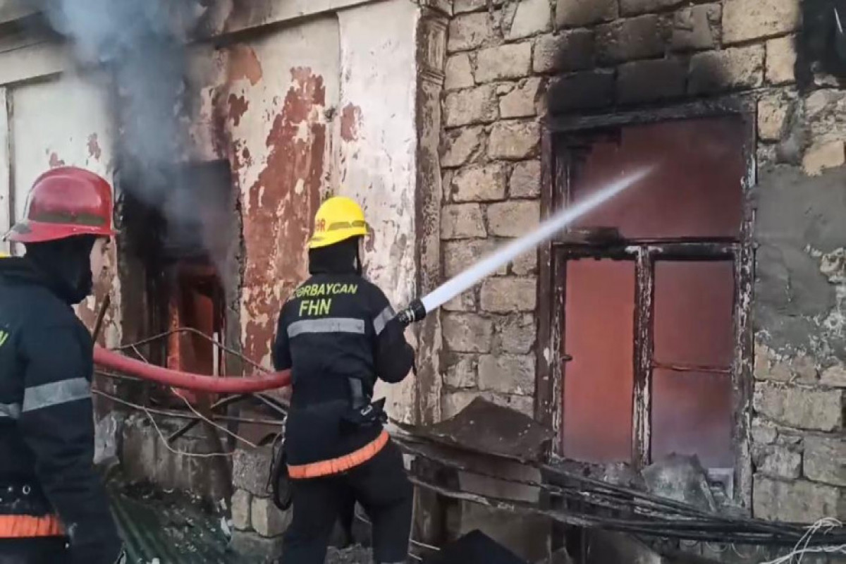 Xətai rayonundakı yanğın söndürülüb - FOTO  - YENİLƏNİB-1  - VİDEO 