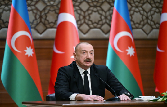 Prezident: Bakı-Tbilisi-Qars dəmir yolunun xüsusilə Türk dünyasını birləşdirmək üçün çox böyük faydası var