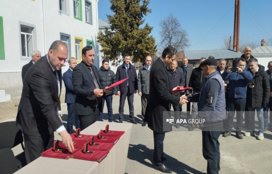 Növbəti köç karvanı Ağdərəyə çatıb, mənzillərin açarları təqdim olunub - FOTO  - YENİLƏNİB-1  - VİDEO 