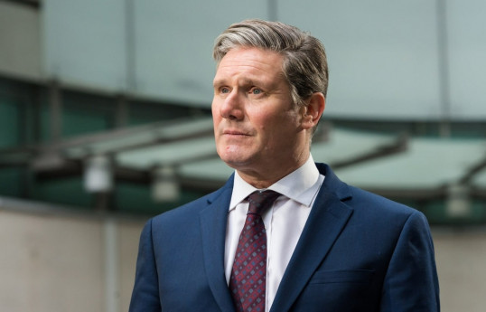 Böyük Britaniyanın Baş naziri Kir Starmer