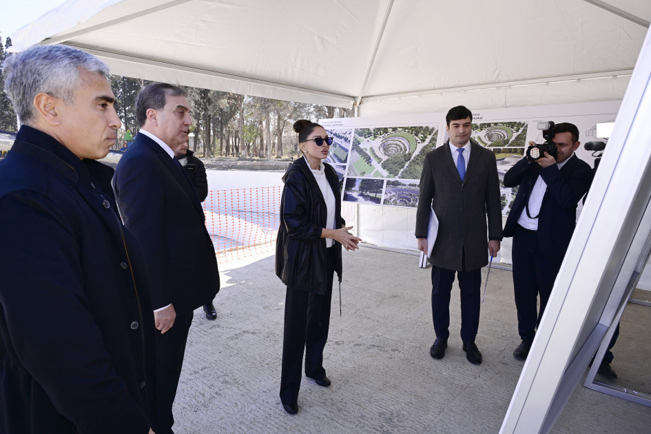 Mehriban Əliyeva Gəncə Memorial Kompleksinin layihəsi ilə tanış olub