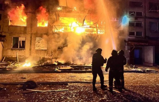 Donetsk vilayətinin bombalanması nəticəsində 11 dinc sakin həlak olub - VİDEO 