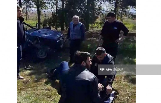 Bakı-Qazax magistralında avtomobil aşıb, xəsarət alanlar var  - FOTO  - VİDEO  - YENİLƏNİB-1 