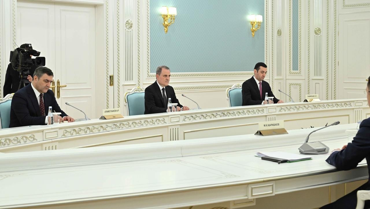 Tokayev: Qazaxıstan Azərbaycanı etibarlı strateji tərəfdaş və müttəfiq kimi görür - YENİLƏNİB 