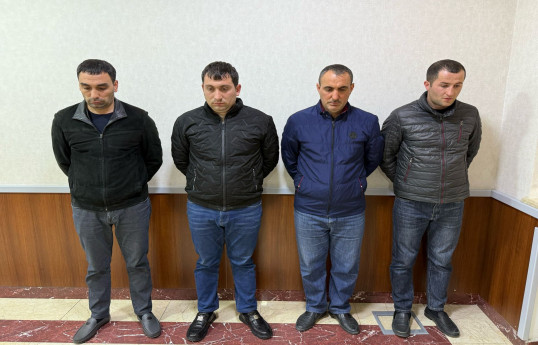 Bakıda yolun ortasında sürücünü beysbol dəyənəkləri ilə döyənlər həbs edilib - VİDEO 