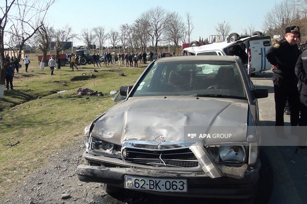 Zaqatalada inkassator maşınının iştirakı ilə qəzada bir nəfər ölüb, 7 nəfər xəsarət alıb - FOTO 