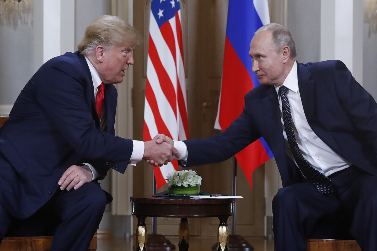 Tramp Putinlə telefon danışığı aparıb