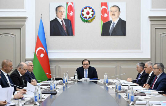 Bakıda nəqliyyat infrastrukturuna dair Dövlət Proqramının icrası müzakirə olunub