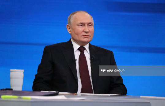 Putin Rusiyada qanunsuz yaşayan Ukrayna vətəndaşları ilə bağlı fərman imzalayıb