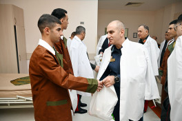 Nazir Zakir Həsənov Baş Klinik Hospitalda müalicə olunan hərbi qulluqçuları ziyarət edib  - FOTOLENT  - VİDEO 