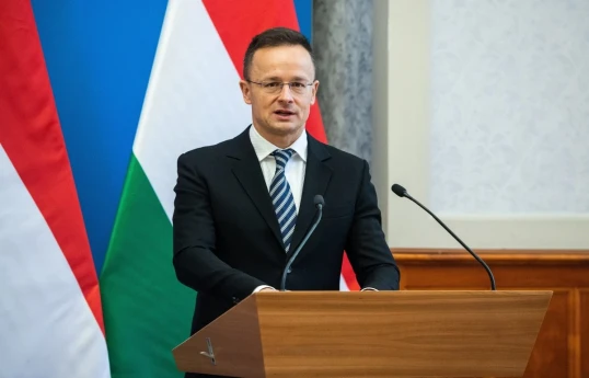 Peter Siyarto, Macarıstanın xarici işlər naziri